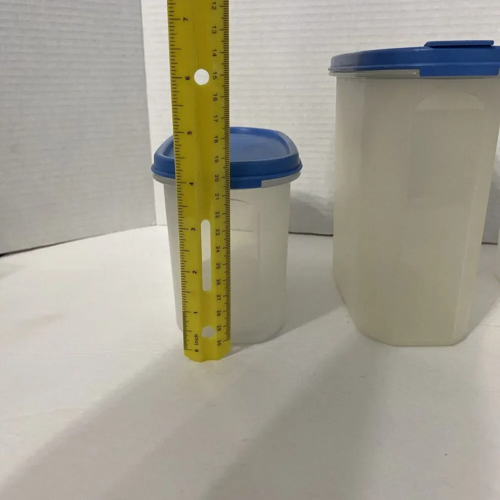 Lot of 3 pieces of Tupperware with lids Cornflower Blue 4-3/4C 7-1/4C 9-3/4C